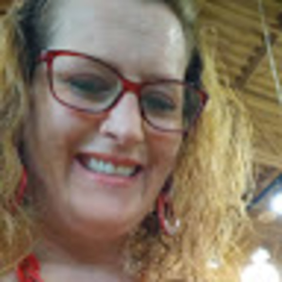 Meet your Posher, Ammy - Picture 1 of 1